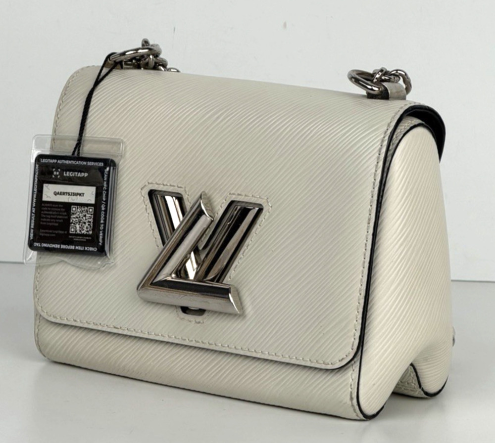 Louis Vuitton Twist PM Shoulder Bag in White Epi Leather Silver-Tone Hardware B5